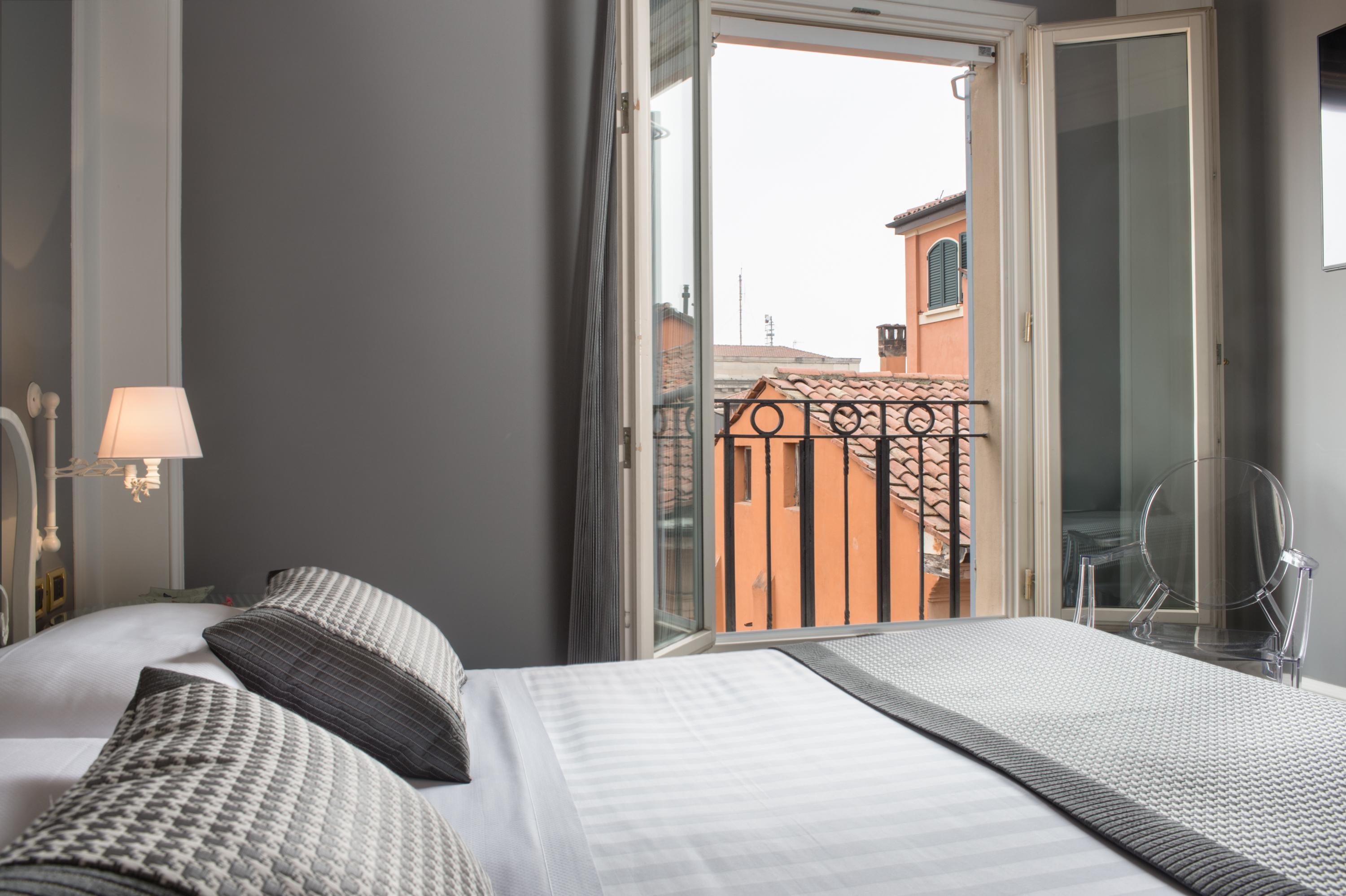 Art Hotel Orologio Bologna Esterno foto