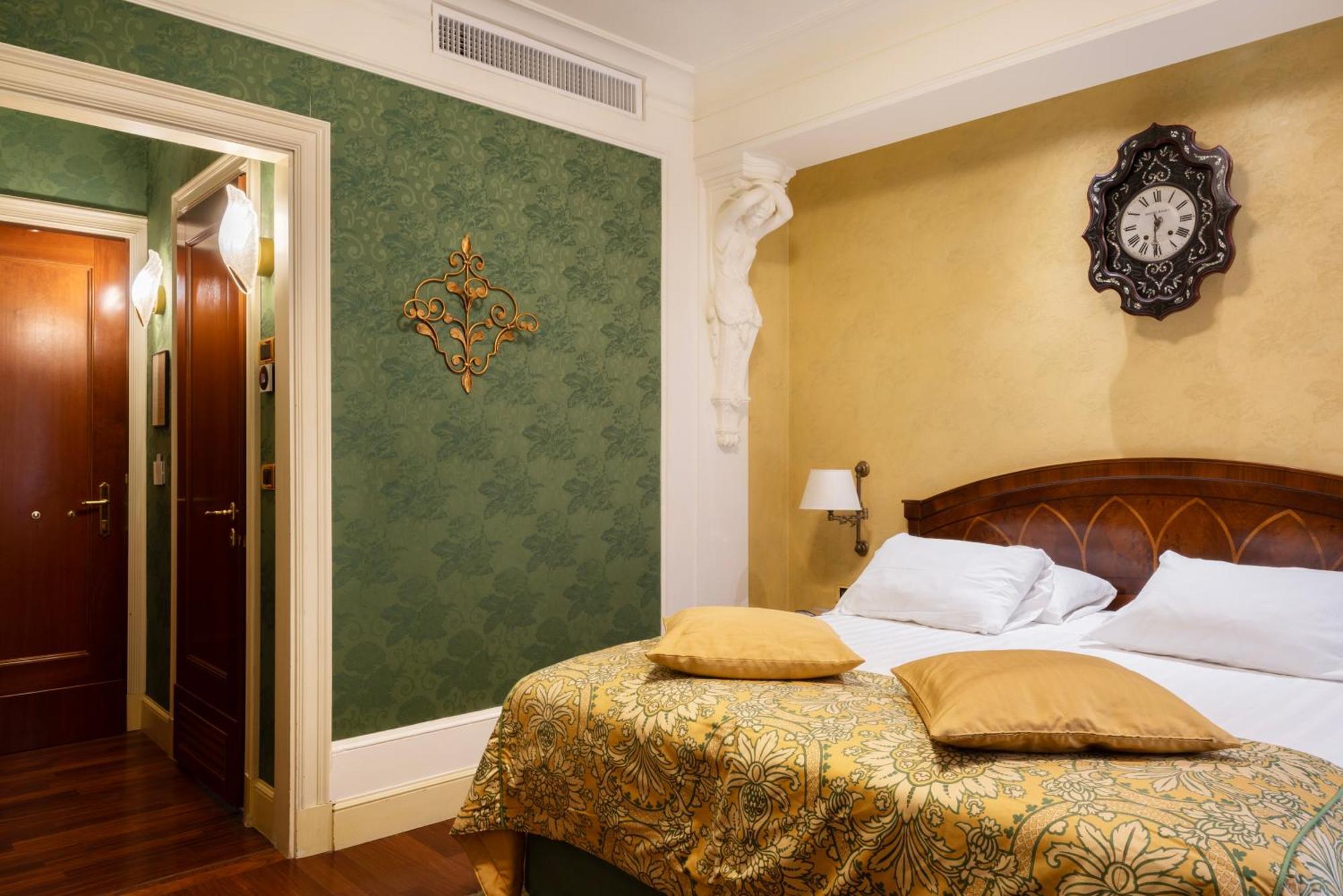 Art Hotel Orologio Bologna Esterno foto